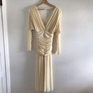 Vintage Kira Dress 👰‍♀️
